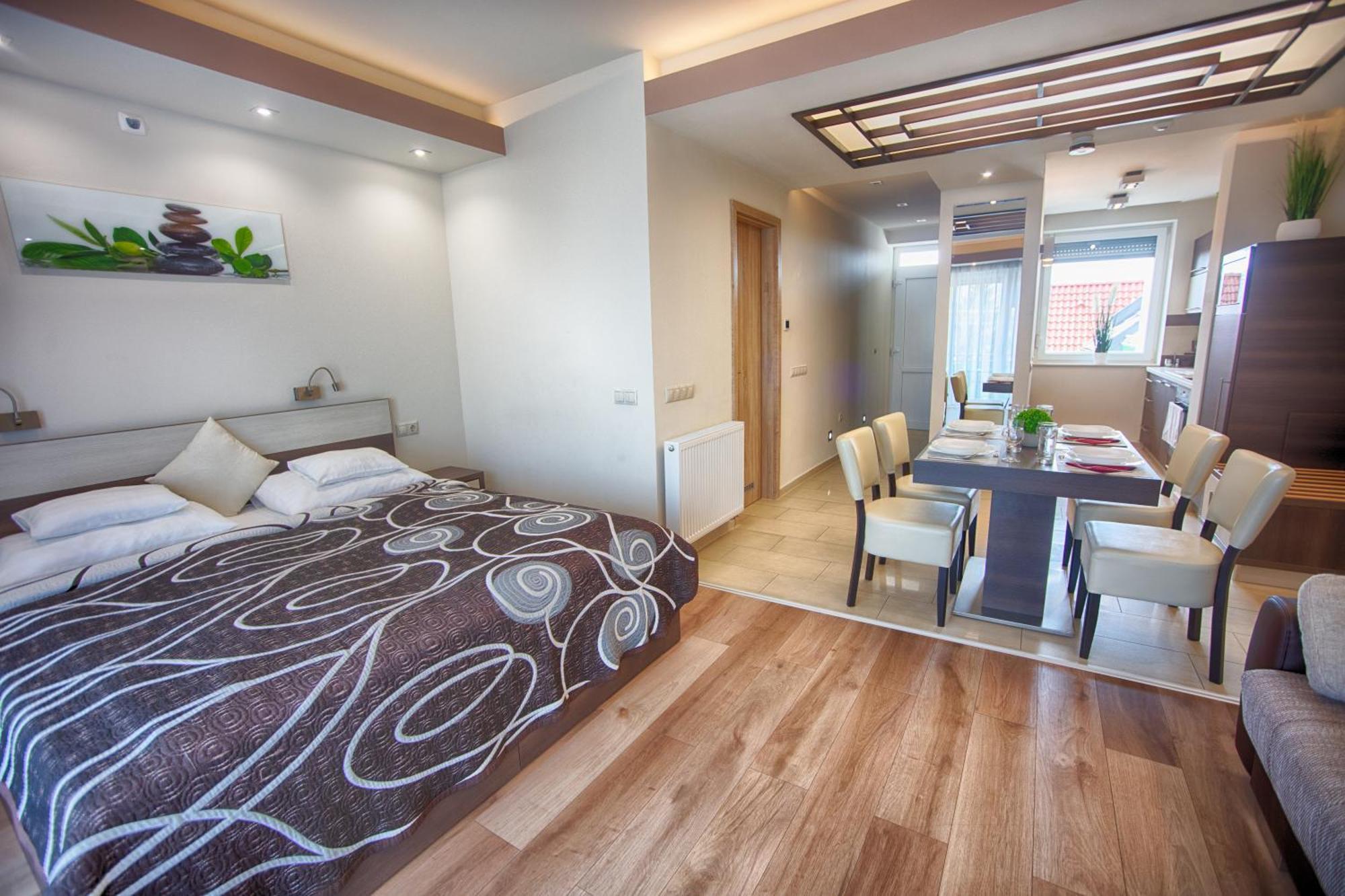 Nemeth Apartmanok Sárvár Buitenkant foto