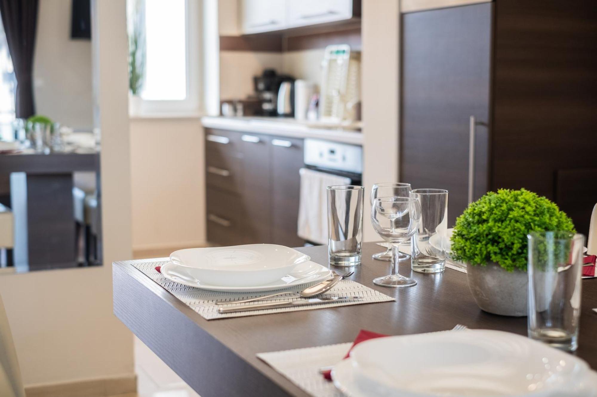 Nemeth Apartmanok Sárvár Buitenkant foto
