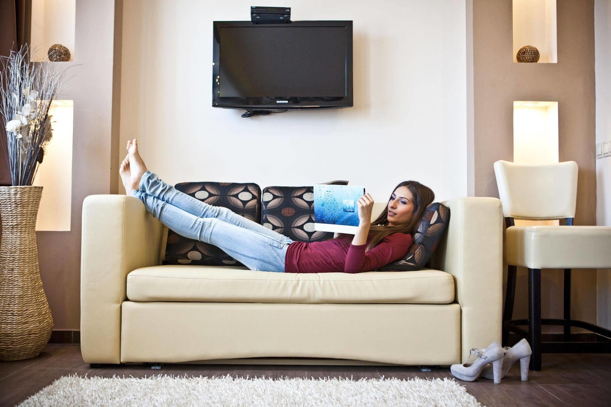 Nemeth Apartmanok Sárvár Buitenkant foto