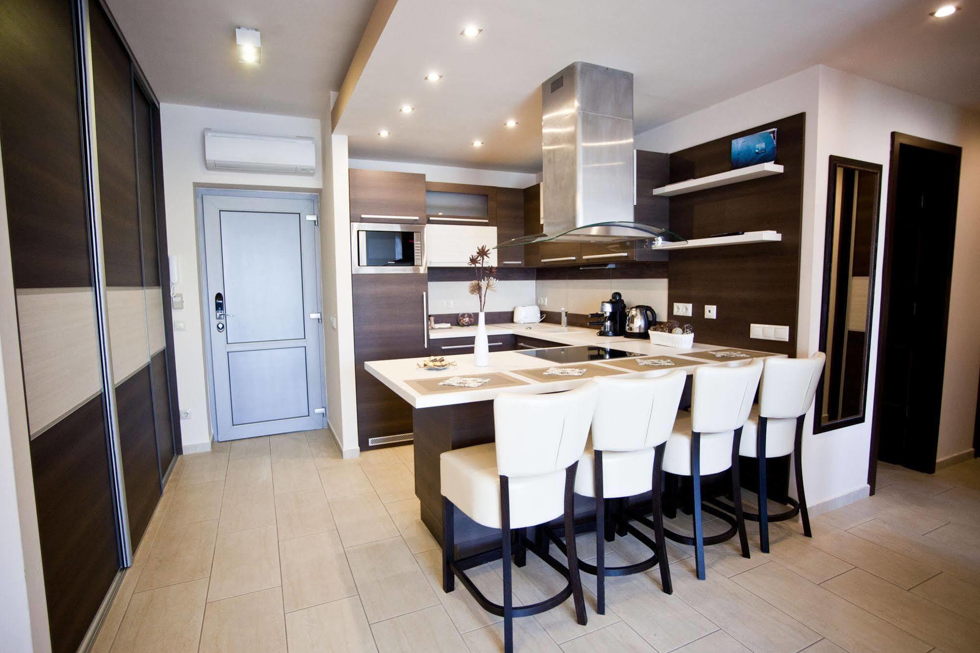 Nemeth Apartmanok Sárvár Buitenkant foto